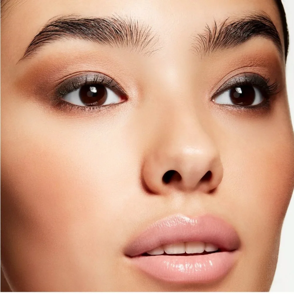 MAC Eye Kohl Eye Pencil Phone Number